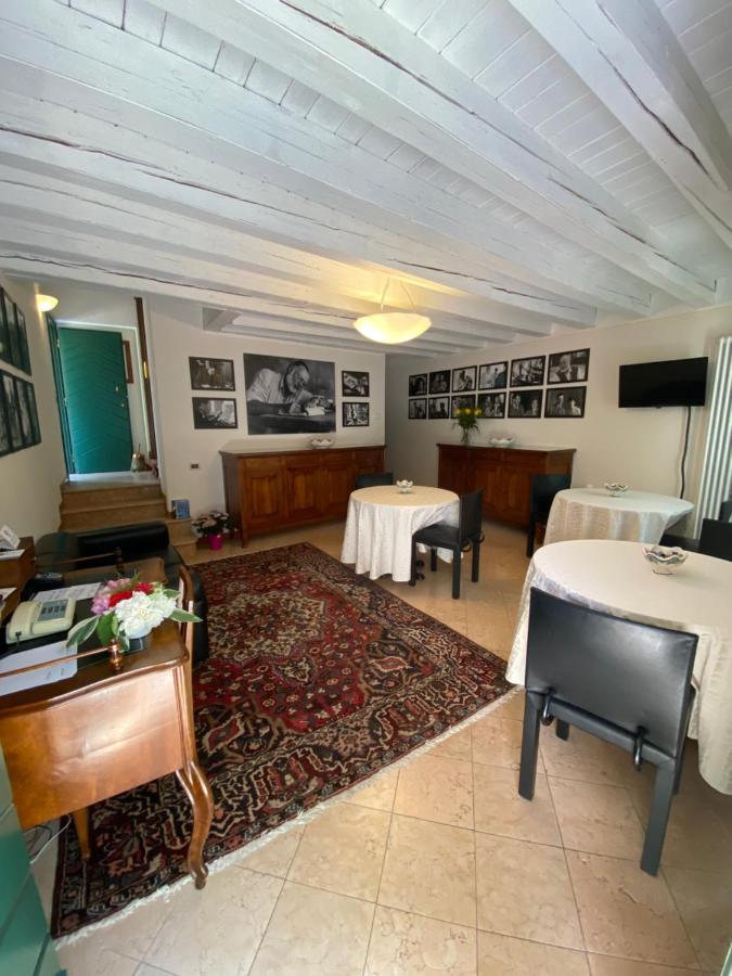 Ca' Hemingway Aparthotel Басано дел Грапа Екстериор снимка