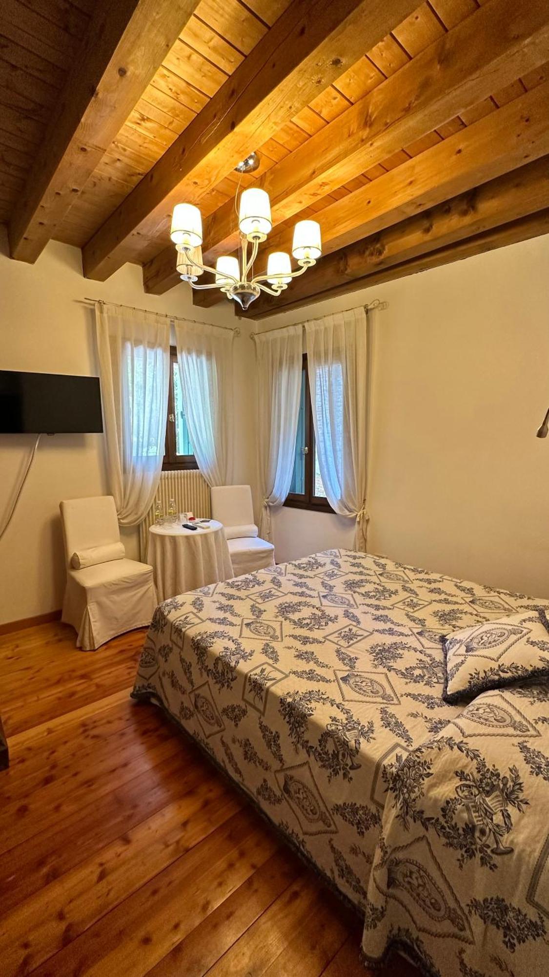 Ca' Hemingway Aparthotel Басано дел Грапа Екстериор снимка