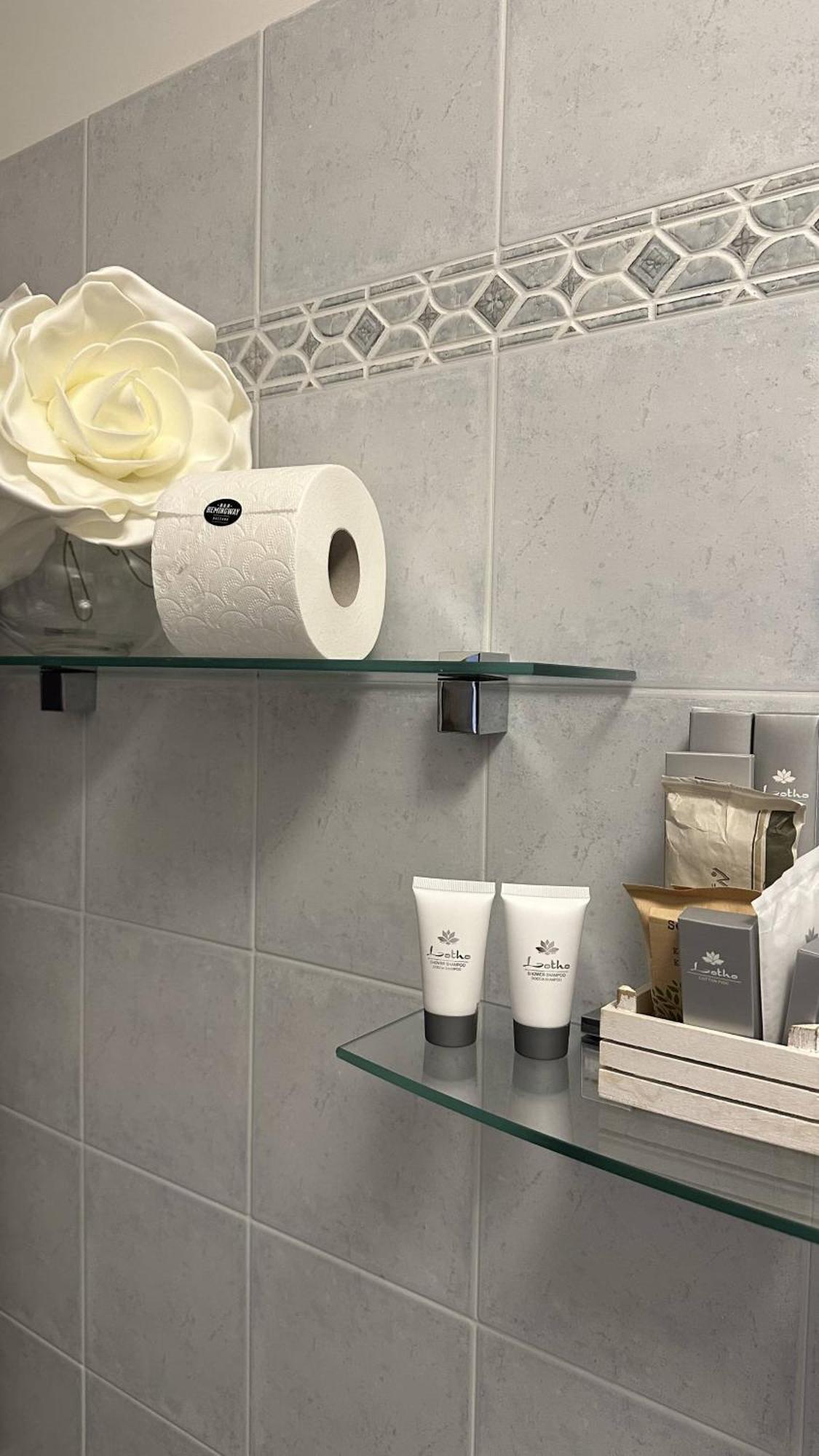 Ca' Hemingway Aparthotel Басано дел Грапа Екстериор снимка